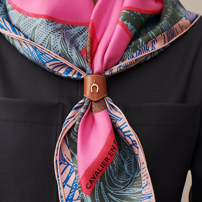 Porte Bonheur scarf ring | Hermès Canada